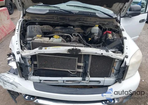 2008 Dodge Ram 1500 Sxt/Slt z USA, uszkodzony, nr VIN 3D7KS19D48G227526